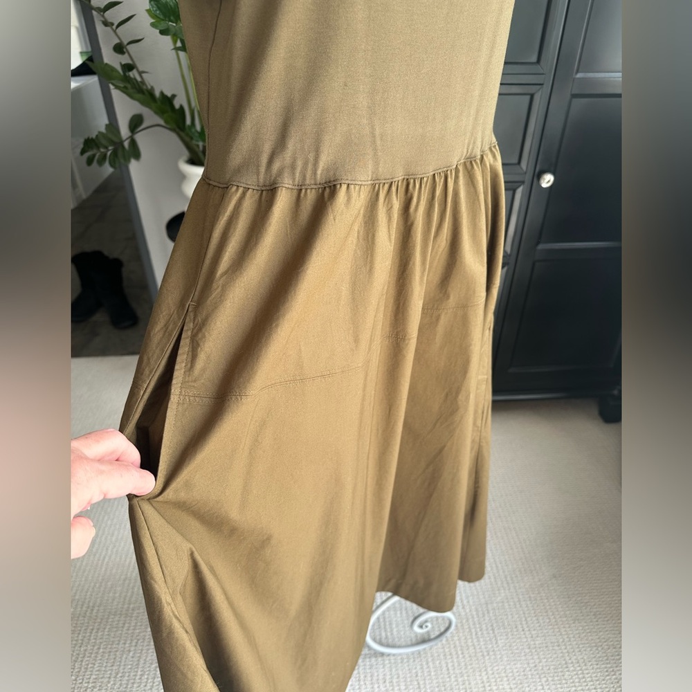 Everlane Midi Dress with Gathered Waist, size XL - Picture 4 of 11